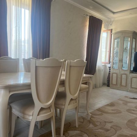 Hotel Costa Jerevan Eksteriør billede