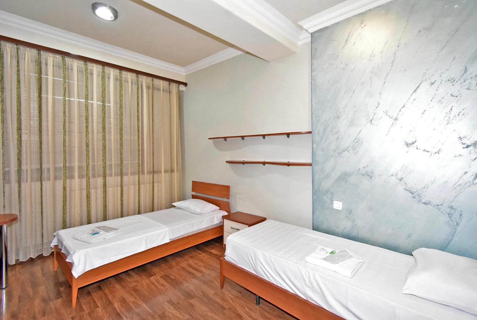 Hotel Costa Jerevan Eksteriør billede