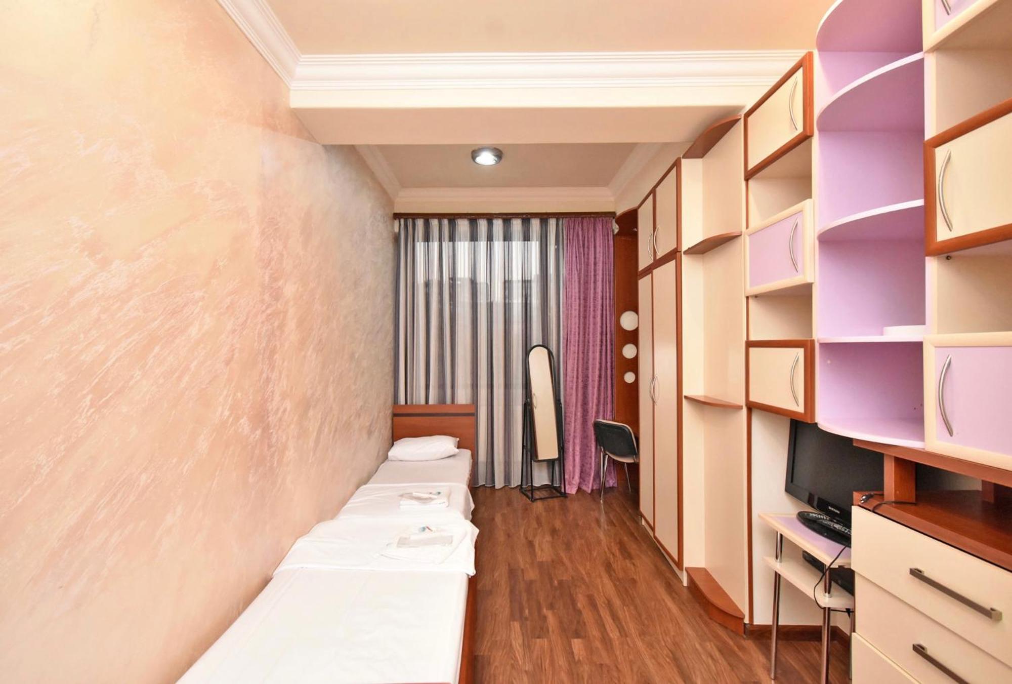 Hotel Costa Jerevan Eksteriør billede