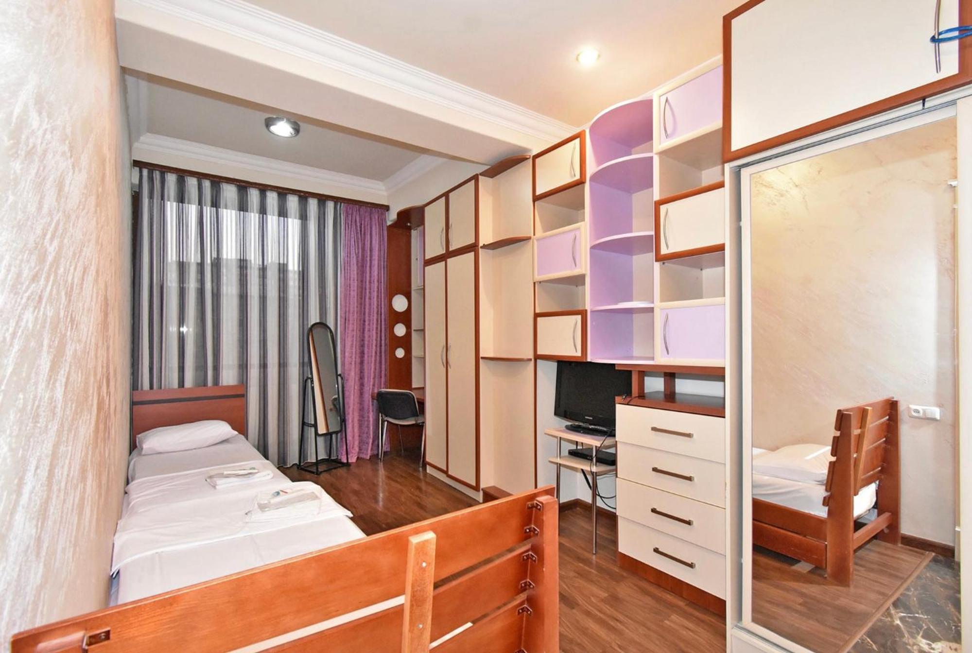Hotel Costa Jerevan Eksteriør billede