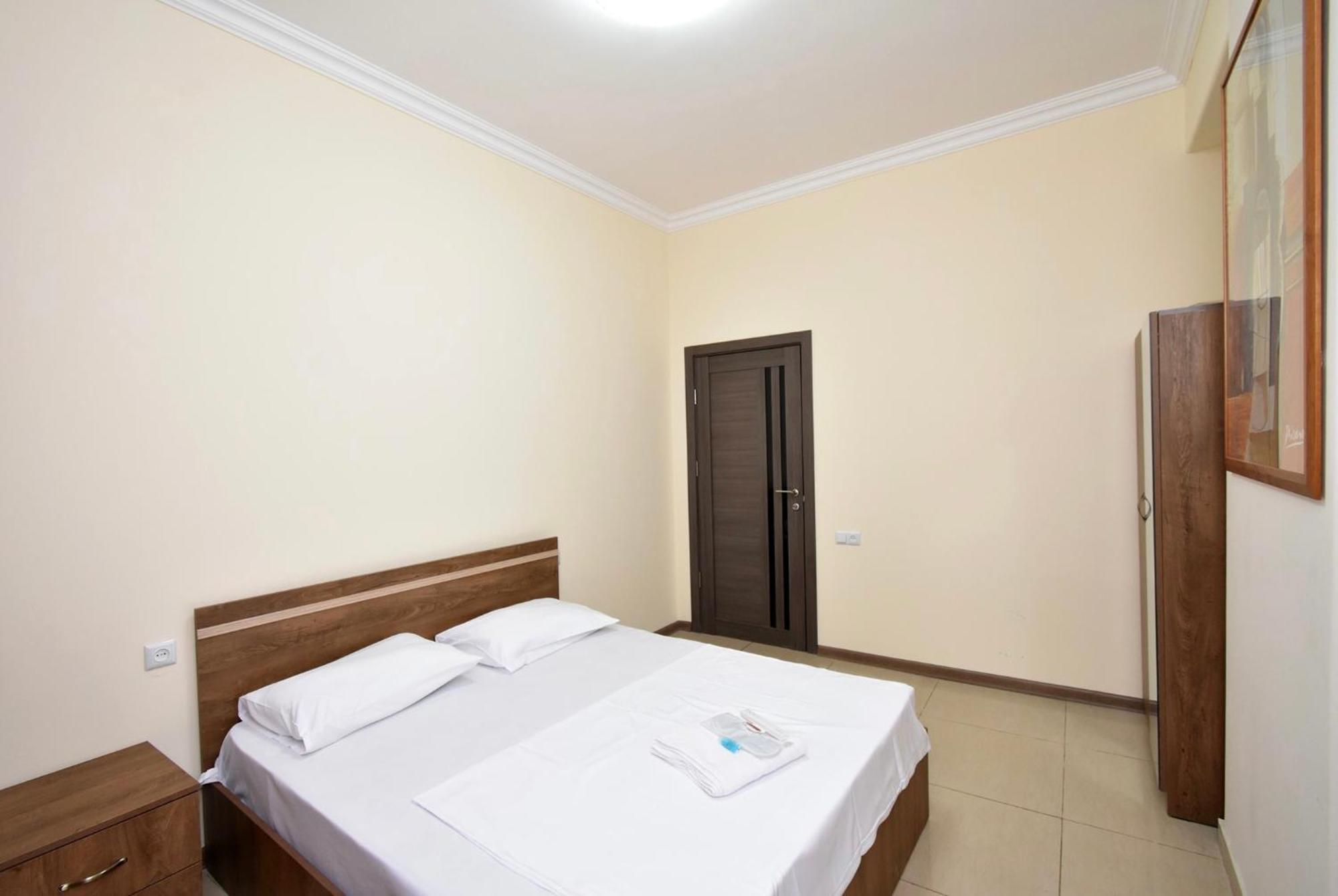 Hotel Costa Jerevan Eksteriør billede